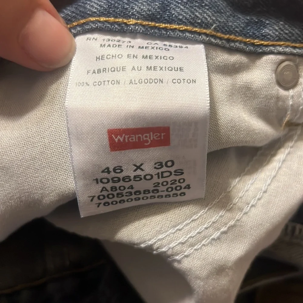 Wrangler blue regular fit jeans 46x30 NWT